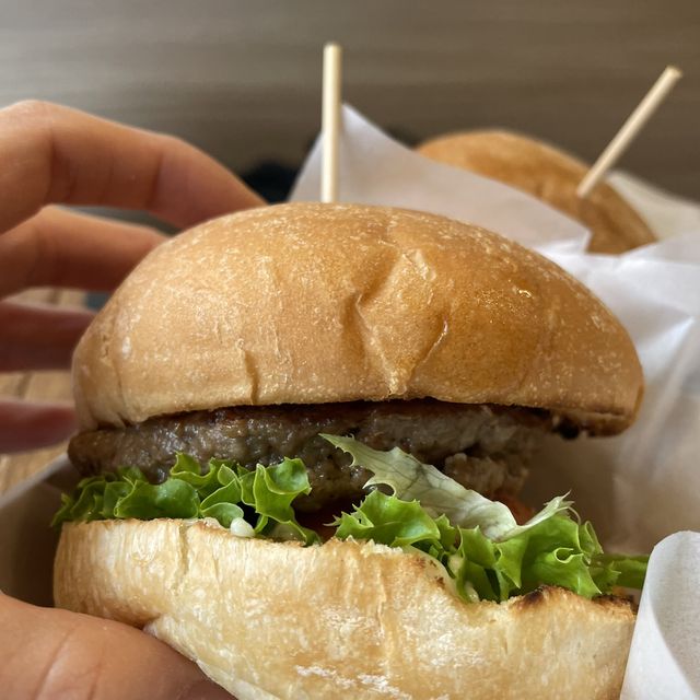 葵涌人氣漢堡店