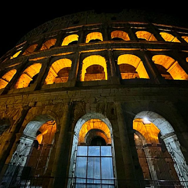 @ THE COLOSSEUM IN ROME!