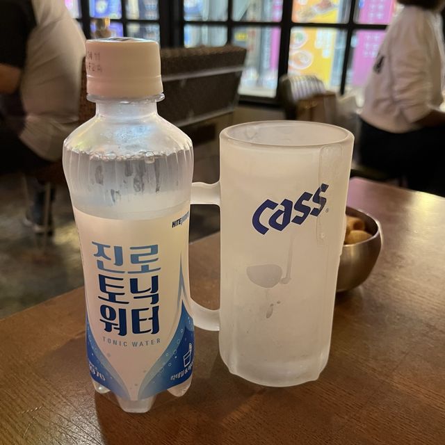 【韓国釜山・西面】最後まで涼しい氷点下ビール「Rainbow Beer 西面ロッテ店」