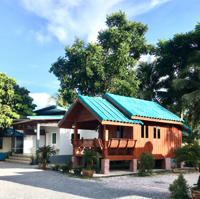 Southern Sakom Beach Resort