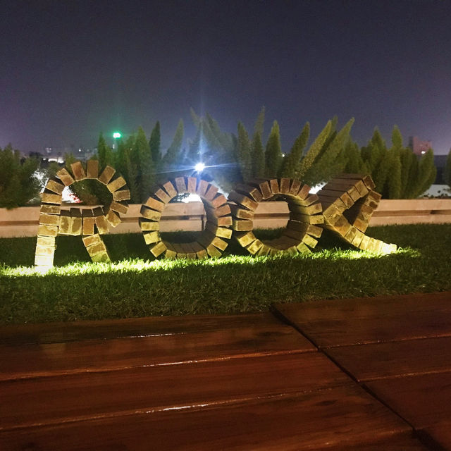 位於民宅屋頂中的私廚無菜單料理《ROOF》