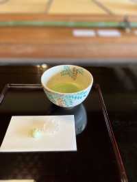 芸術の世界に作られた本格的な茶室 一白庵