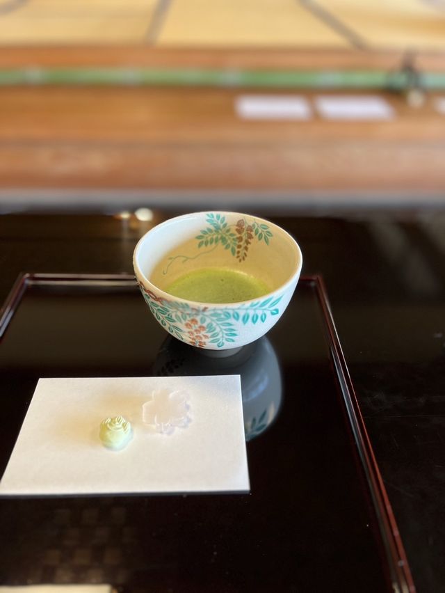 芸術の世界に作られた本格的な茶室 一白庵