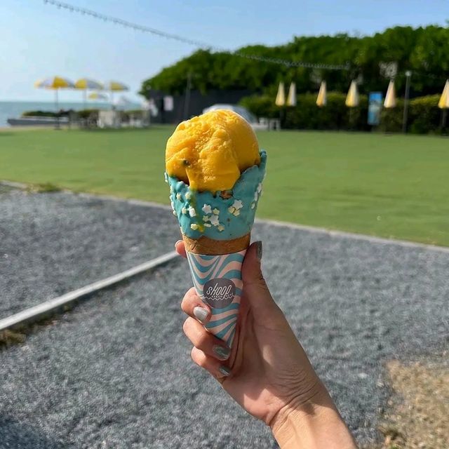 Skoop beach Cafe