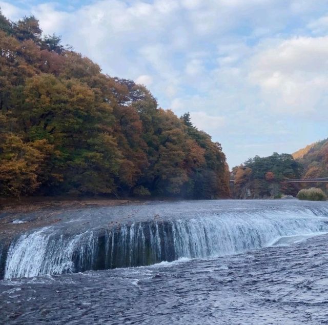 Fukiware Falls น้ำตกฟุกิวาเร