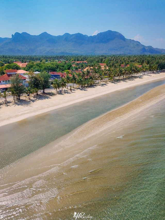 📍น้ำใสมาก!! หาดสามร้อยยอด ใกล้กรุงเทพฯ