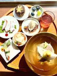 【ソウル】恩平韓屋村で食べる見た目も美しい限定の冷麺御膳