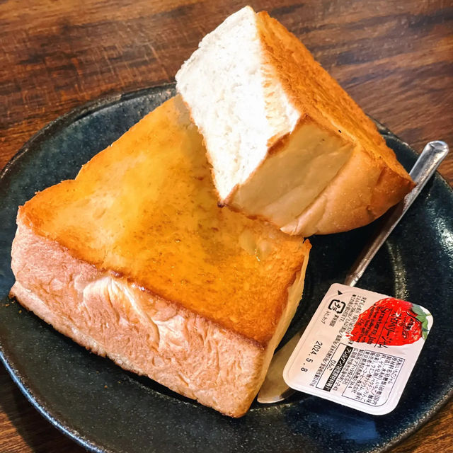 【大宮】24時間営業で多国籍料理が有名な老舗喫茶☕️伯爵邸