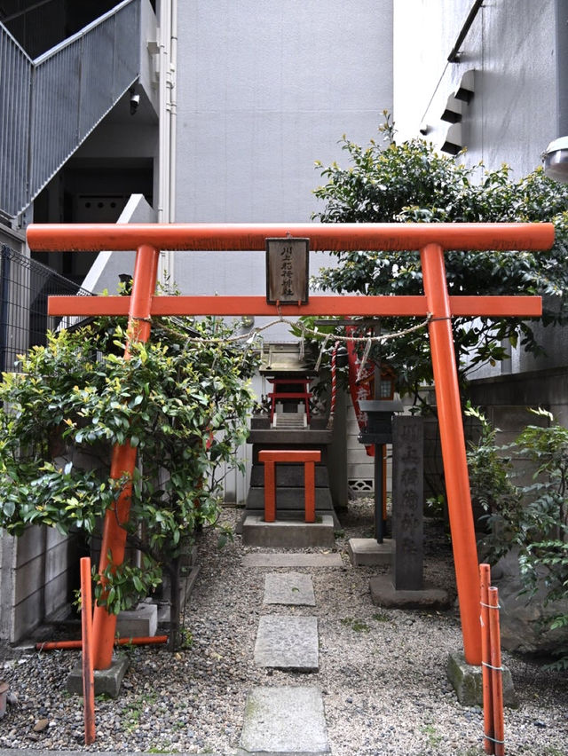 【川上稲荷神社/東京都】ちょっとレトロな風景の神社