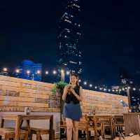 ร้านนั่งชิว Heights.BKK ชมวิวตึกมหานครและรถไฟฟ้า