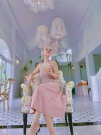 คาเฟ่สีขาว มันจึ้งมากกกแม่