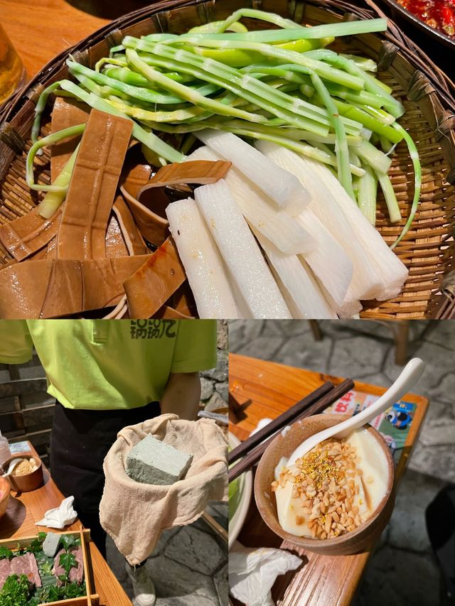 🌲🍲 在叢林中享受火鍋盛宴的奇妙體驗 🌶️🌿