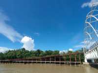 สะพานเจดีย์กลางน้ำ