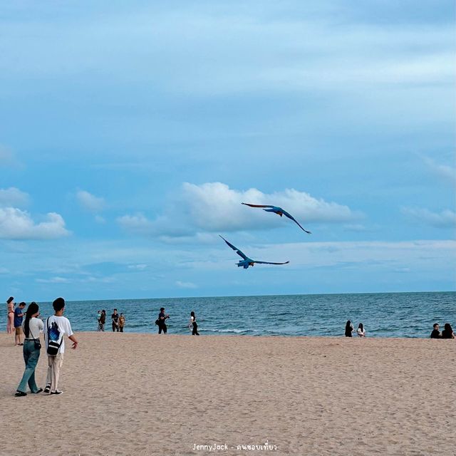 Haus คาเฟ่สุดชิลล์ ที่หาดแหลมเจริญ ระยอง 