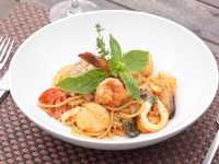 ร้านอาหารหลักของรีสอร์ต..ที่แขกนอกมาแวะมากที่สุด! 