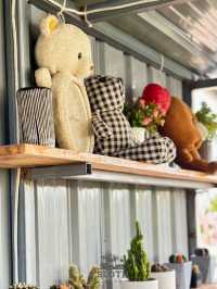 ☕  The White Space cafe น่ารัก มีสไตล์ที่โดดเด่น