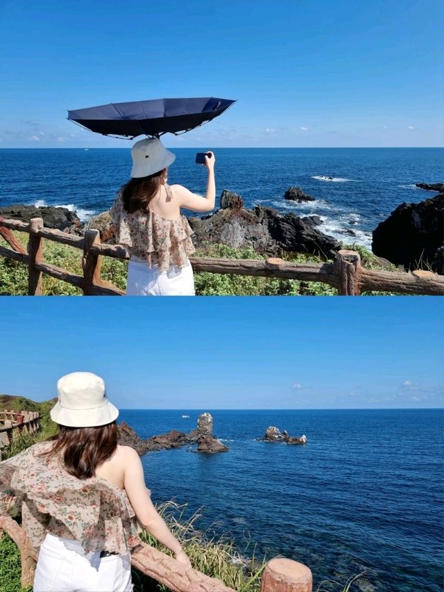 🇰🇷 Rugged Cliffs at Seopjikoji, Jeju Island 