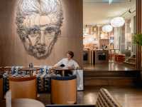 โรงแรมสุดชิคใจกลางเมือง Public House
