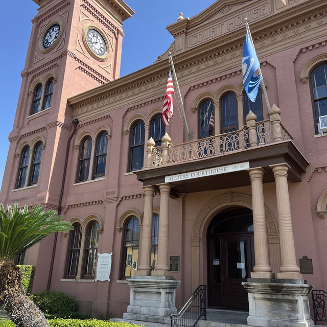 Algiers Point: A Ferry Ride to a Quaint Riverside Escape