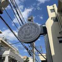 クリームソーダとハンバーガーの可愛い喫茶店🍔🍹💖