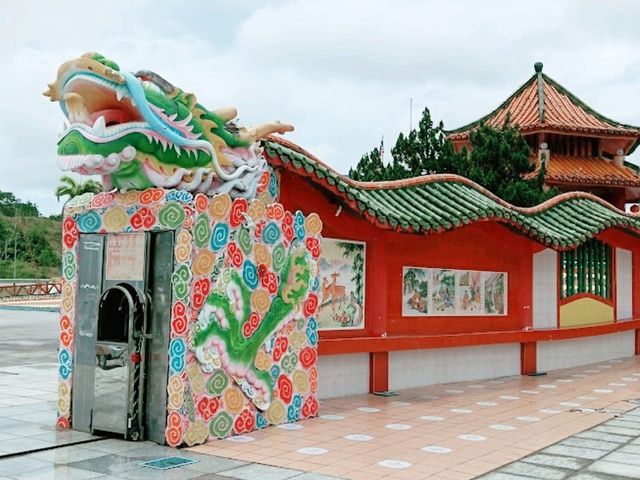 Yu Lung San Tian En Temple