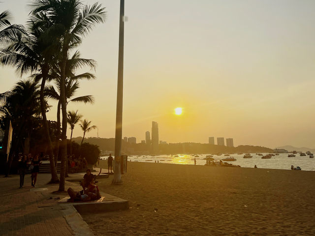 Best Sunset in Pattaya Beach