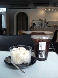 Haustable Cafe ☕️ บางแสน 