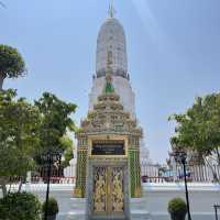 วัดระฆังโฆสิตารามวรมหาวิหาร