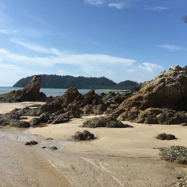 ท้องฟ้าแสนสวยที่เกาะพยาม