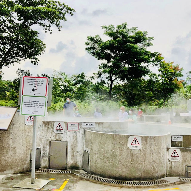Visit to Singapore 🇸🇬 Neighborhood Sembawang Hot Spring Park