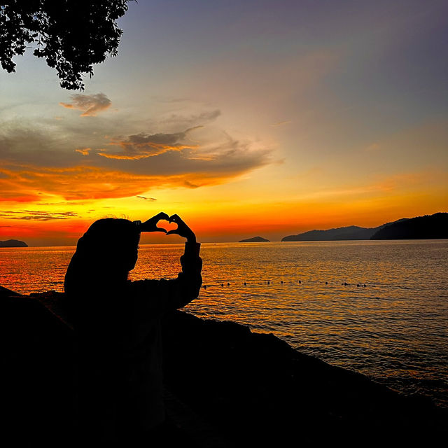 📍 Kota Kinabalu Golden Hour 🇲🇾