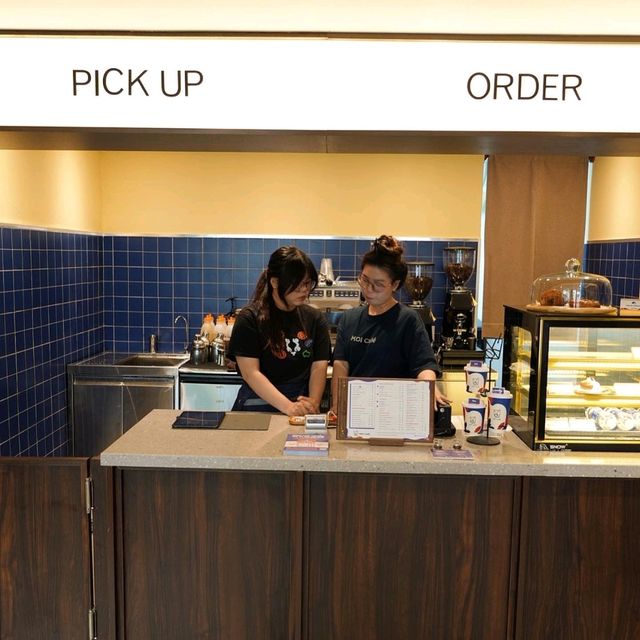 KOI CAFÉ