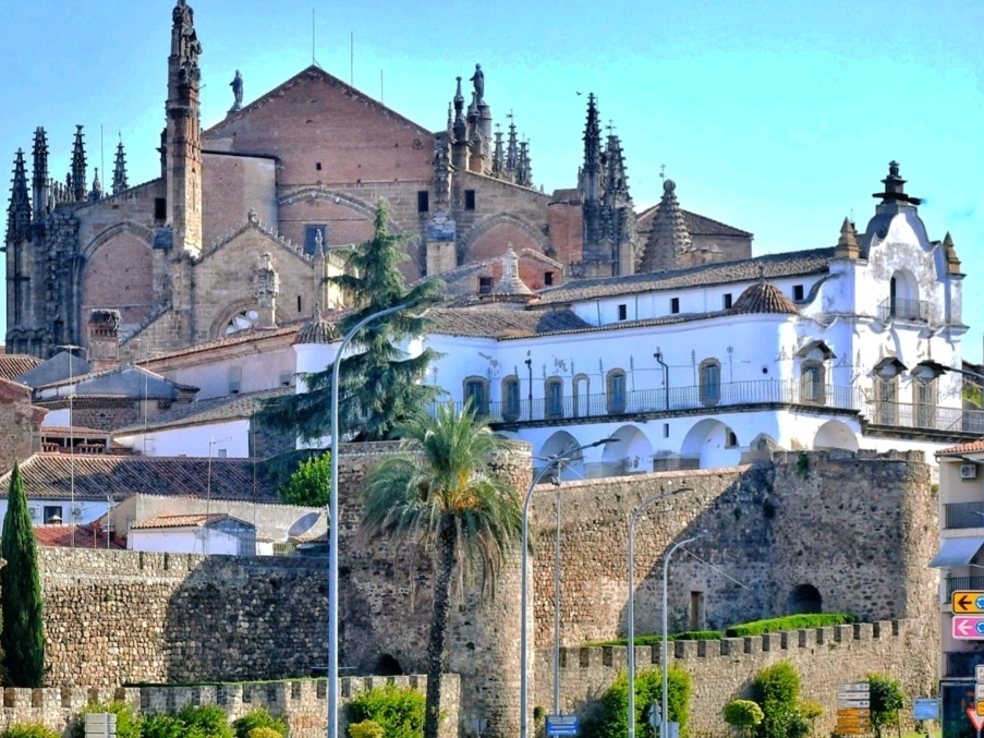 An ancient town almost abandoned by the railway