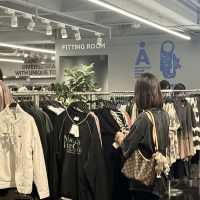 Celebrate the Season at Aland Shop