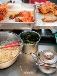 ร้านข้าวหมูแดง-ข้าวมันไก่ สไตล์ Local ที่ฮ่องกง