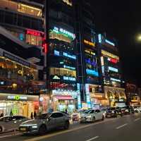 Moonlit Waves: The Enchantment of Gwangalli Beach Nights