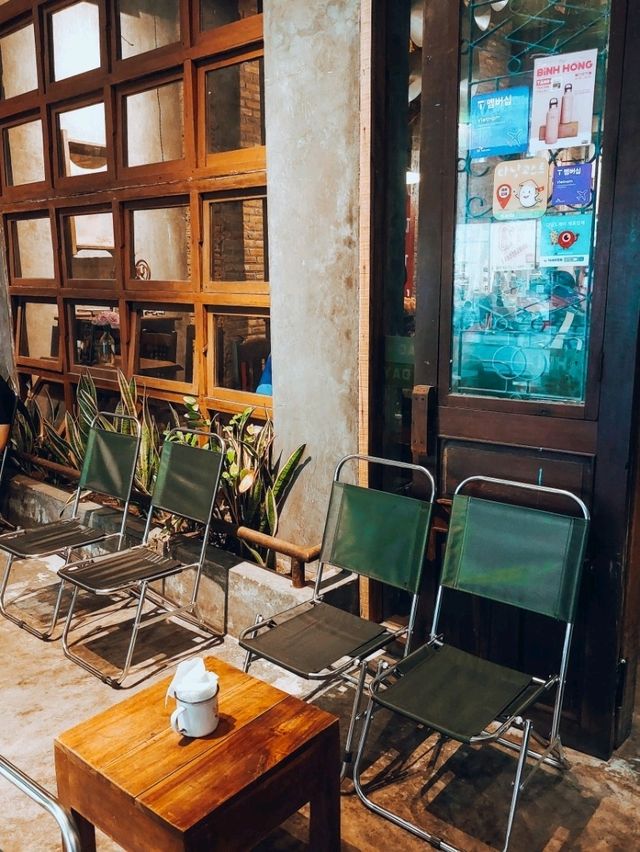 CONG Cafe, Danang, Vietnam
