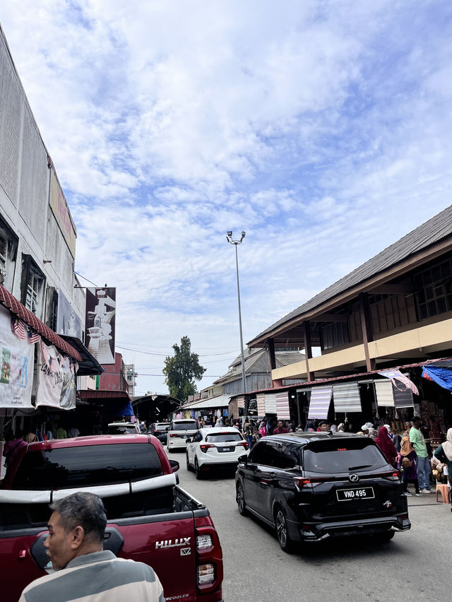 Exploring Duty-Free Shopping at Kelantan