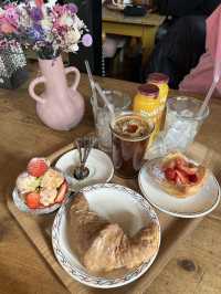 คาเฟ่ Teddy Beurre House 