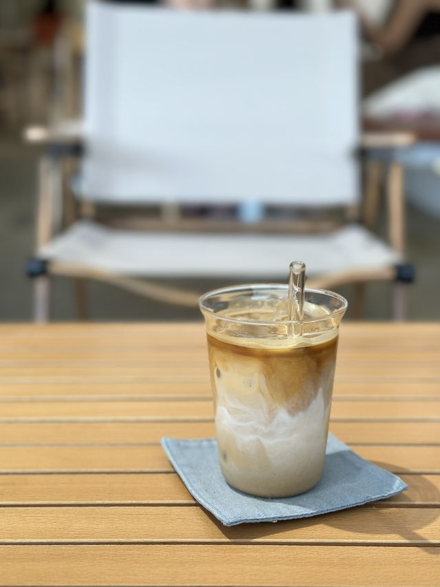 Excellent coffee butter scone; even better exotic coffee!