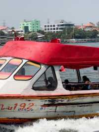 นั่งเรือมาเดินปากคลองตลาด