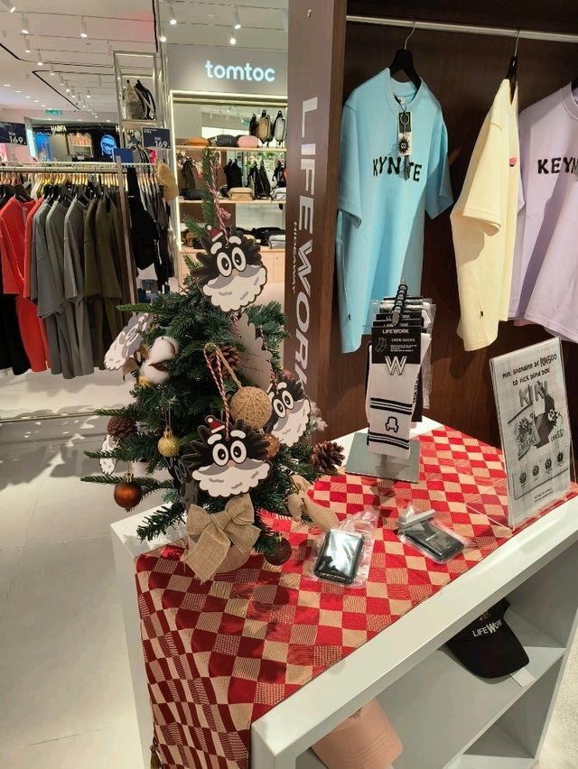 Shopping & Style at Sunway Pyramid’s OUTPOZT
