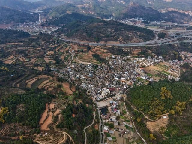 Damoyu Village: A Tranquil Escape in Yunnan’s Hidden Valley