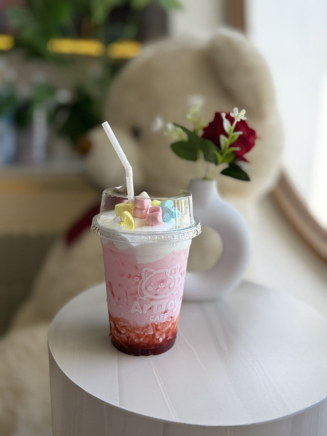 คาเฟ่สุดคิ้วที่สาย Art & Toy ต้องไม่พลาด