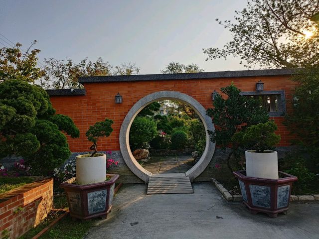 雲林縣斗六市的寧濟御庭山水園區，融合傳統與現代美學的空間設計