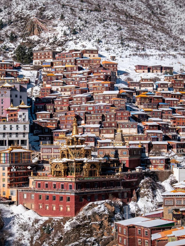 Hidden Buddhist Kingdom in the Mountains