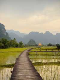  Best restaurant with a View in Vang Vieng!