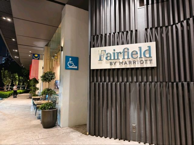 "Urban Simplicity with a Touch of Marriott Comfort"