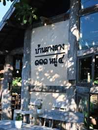 บ้านผางลาง Cafe & Craft คาเฟ่สไตล์โรงไม้เก่า