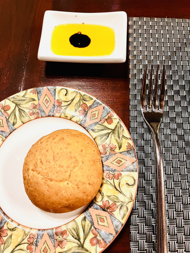 “Malaysia Tartler’s Award-Winning Gem of Opulence and Flavor” 